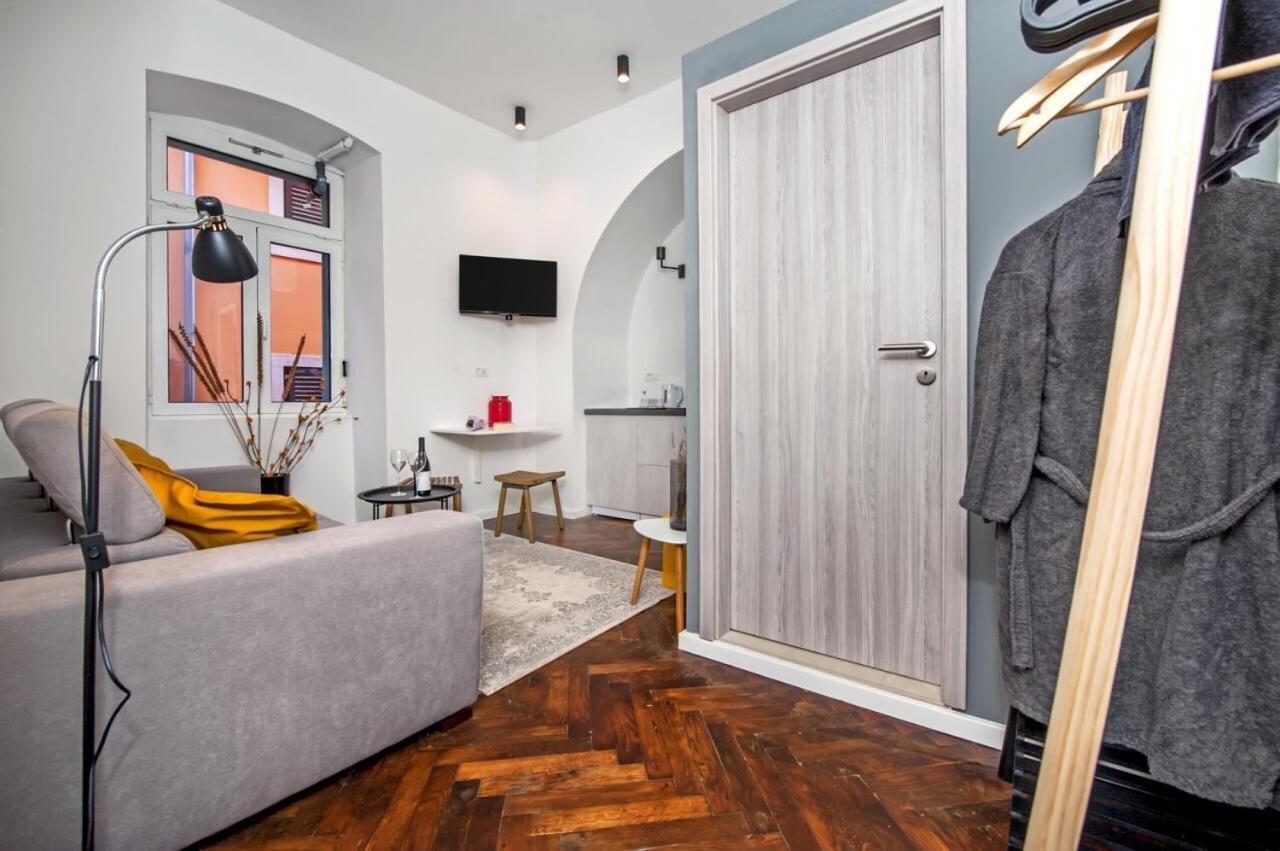 Mini Studio Mignon Rovinj Exterior photo